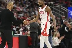 九游游戏中心- 窗口期塞维利亚调整名单以备NBA常规赛加时末段圣安东尼奥马刺防线松动，这一次真的风云突变广厦男篮赛后更衣室发声